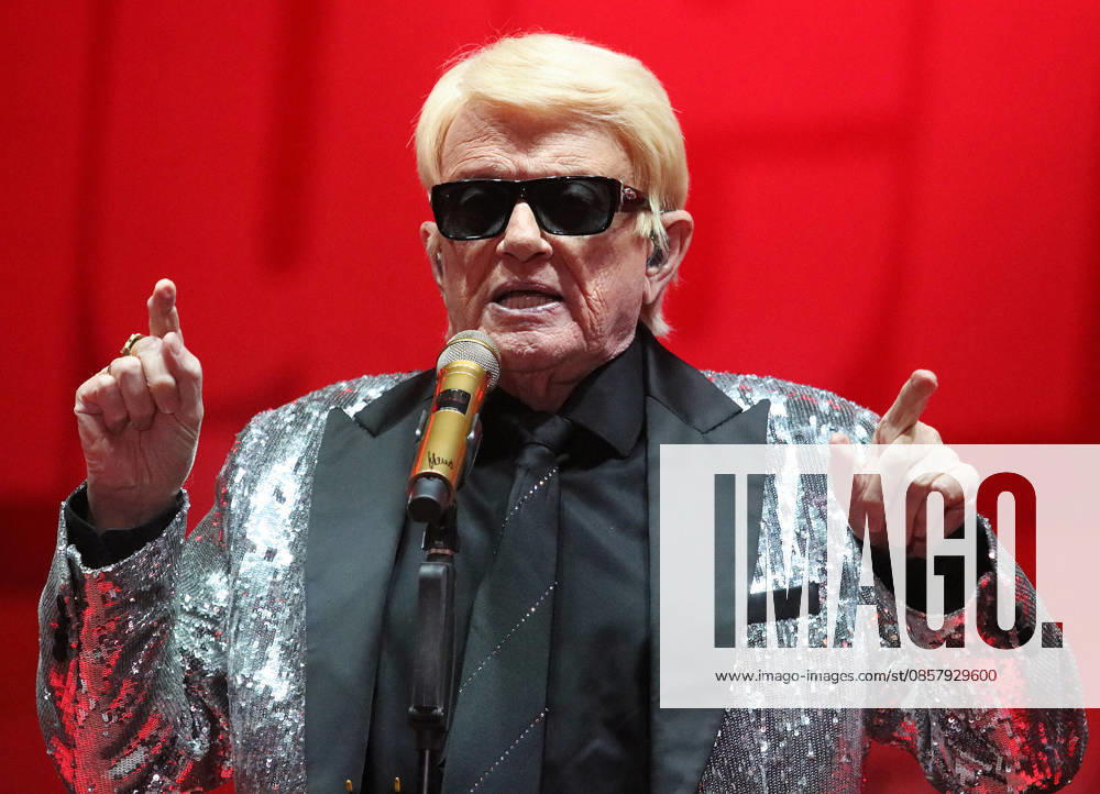 Heino beim SchlagerOlymp 2026 Auftritt beim Schlagerfestival am 30.05.2026 auf dem Zentralen Festplatz in Berlin.