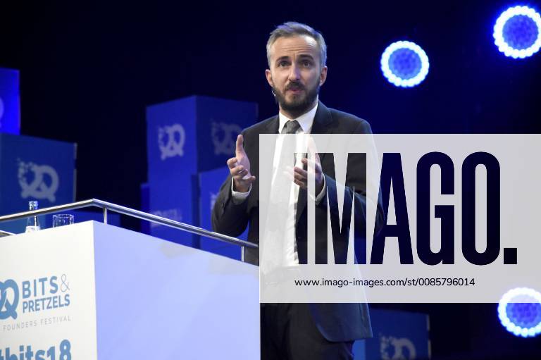 Jan Böhmermann beim 6. Bits & Pretzels Founders Festival 2018 im ICM. München