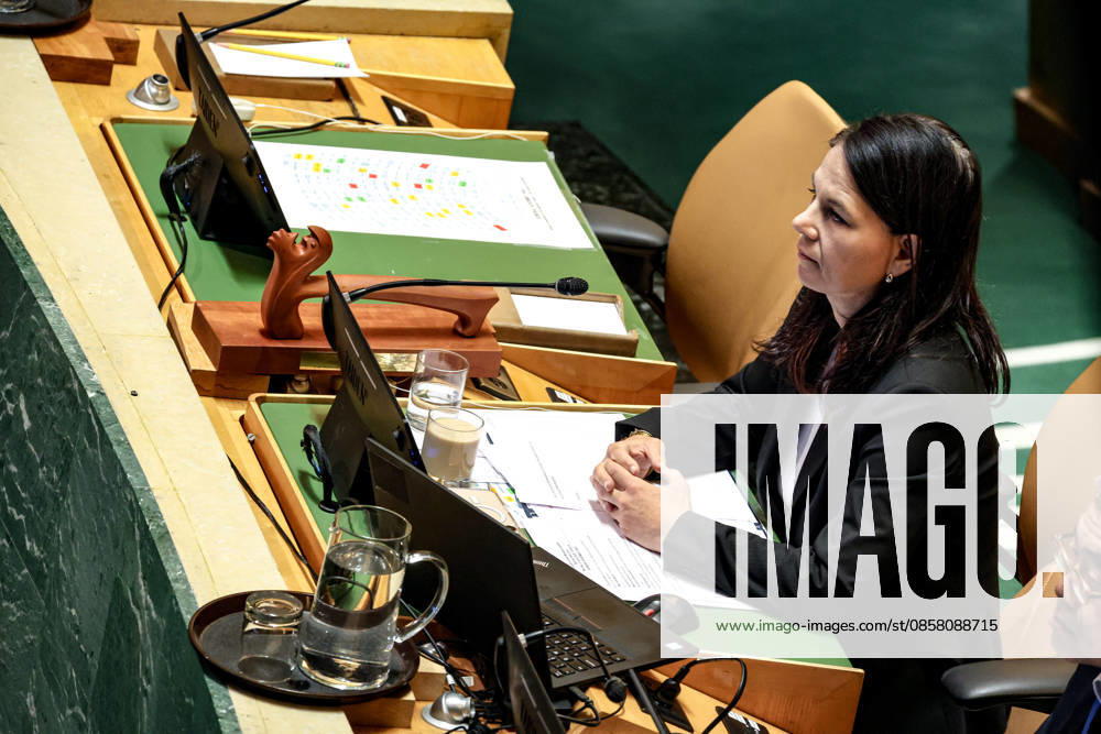 President of the General Assembly ANNALENA BAERBOCK hits Thorâ€⠢s during the UN General Assembly Plenary Debate on mediation, conflict prevention and peaceful dispute resolution at UNHQ in New York. New York USA - ZUMAo116 20260601_znp_o116_033