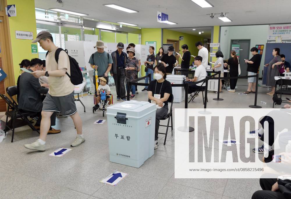 South Korea holds nationwide local elections Voters line up as they wait to cast their votes at a polling station set up in a high school during South Korea s 9th Nationwide Local Elections and National Assembly by-elections in Seoul, South Korea, June 3, 2026. Voting got underway at more than 14,200 polling stations across the country. Seoul South Korea