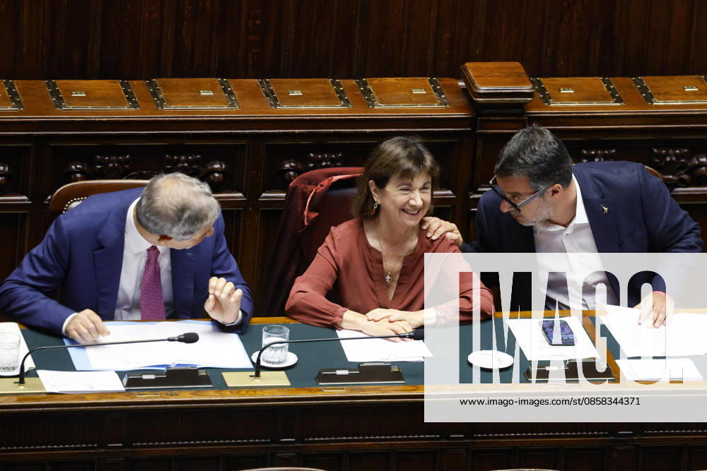 Italian Minister for the South and Sea Sebastiano Musumeci, Italian Minister for Infrastructure and Deputy Prime Minister Matteo Salvini (R) and Italian Minister for Family Natality and Equal Opportunities Eugenia Roccella (C) during a question time at the Chamber of Deputies, Rome, Italy 4 June 2026. ANSA FABIO FRUSTACI. Rome ITALY - ZUMAa110 20260604_zaf_a110_002