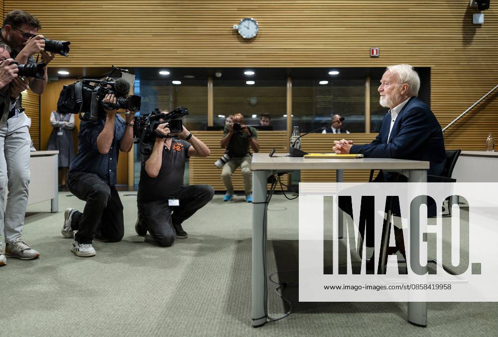 THE HAGUE - Jaap van Dissel, former director of the RIVM, during day four of the public hearings of the parliamentary inquiry committee into the coronavirus policy. REMKO DE WAAL ANP netherlands out - belgium out