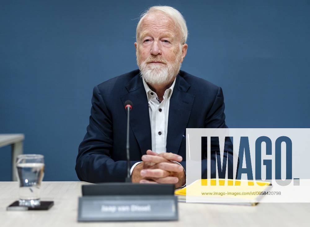 THE HAGUE - Jaap van Dissel, former director of the RIVM, during day four of the public hearings of the parliamentary inquiry committee into the coronavirus policy. REMKO DE WAAL ANP netherlands out - belgium out