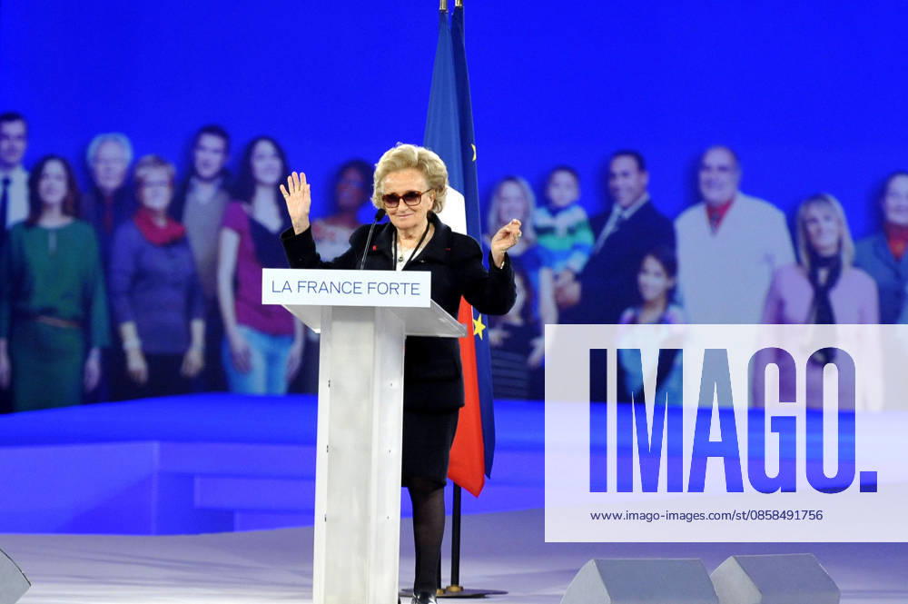 POLITIQUE : Discours candidat UMP - Villepinte - 11 03 12 Bernadette Chirac VILLEPINTE (ILE DE FRANCE)France