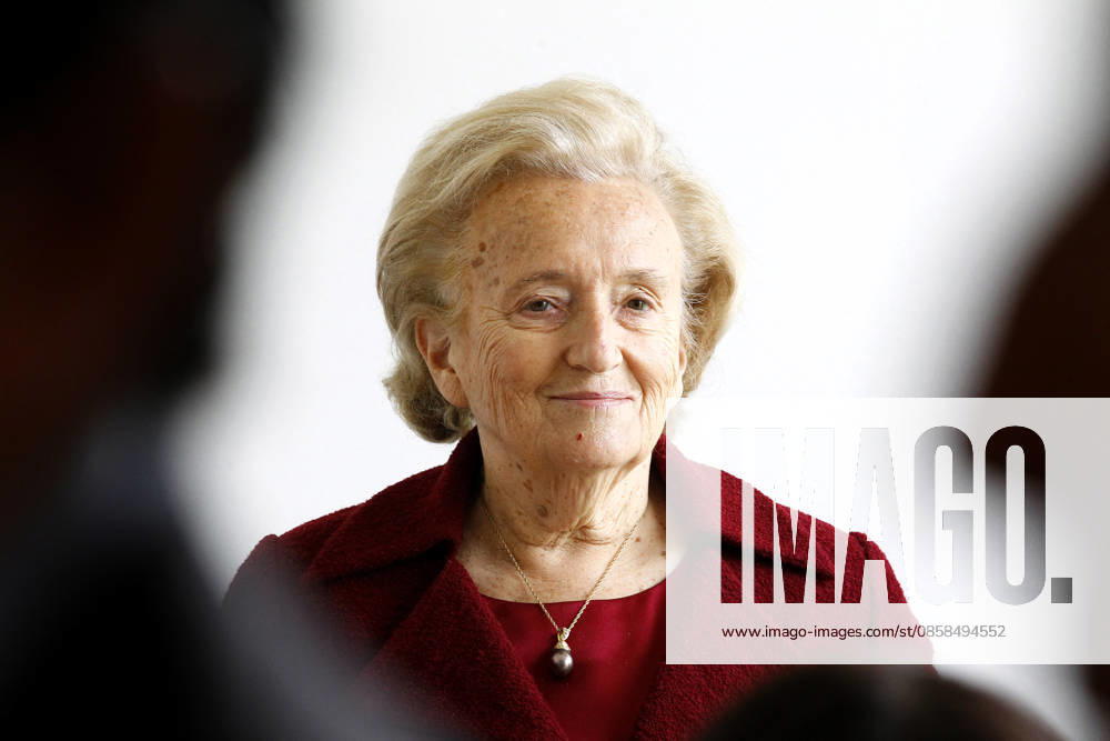 Bernadette Chirac, Wife Of Former French President Jacques Chirac, Dies At 93 Bernadette Chirac, wife of former French President Jacques Chirac, has died at the age of 93. A steadfast supporter throughout her husband’s political career, Bernadette Chodron de Courcel became an influential figure in French public life. She served as a member of the Corrèze General Council and was deeply involved in charitable work. She passed away on Friday at the age of 93. FILE - Former First Lady Bernadette Chirac visits the exhibition Arts de Chine at the Musee du President Jacques Chirac in Sarran, France, June 11, 2011. The 78-year-old Chirac, conservative president of France for 12 years until 2007, said earlier this week he could not trust and had lit