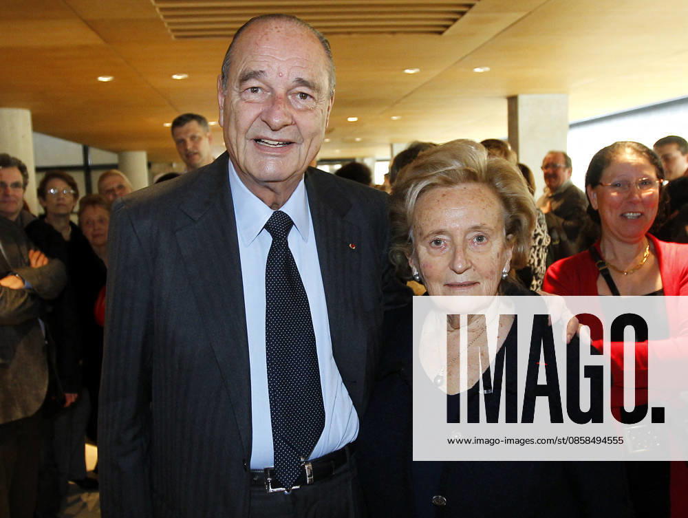 Bernadette Chirac, Wife Of Former French President Jacques Chirac, Dies At 93 Bernadette Chirac, wife of former French President Jacques Chirac, has died at the age of 93. A steadfast supporter throughout her husband’s political career, Bernadette Chodron de Courcel became an influential figure in French public life. She served as a member of the Corrèze General Council and was deeply involved in charitable work. She passed away on Friday at the age of 93. FILE - French Former president Jacques Chirac and his wife Bernadette unveil the Christian Dior exhibition held at the Jacques Chirac museum, in his birth native village of Sarran, France on March 20, 2010. Photo by Patrick Bernard ABACAPRESS.COM Sarran Correze France