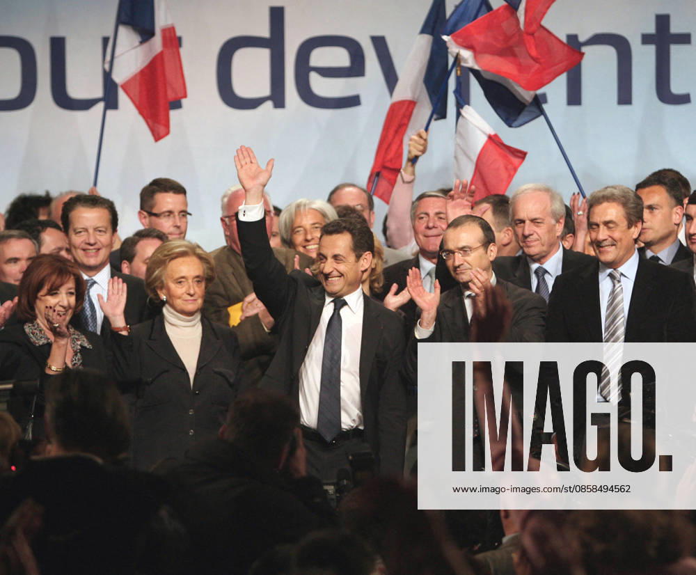 Bernadette Chirac, Wife Of Former French President Jacques Chirac, Dies At 93 Bernadette Chirac, wife of former French President Jacques Chirac, has died at the age of 93. A steadfast supporter throughout her husband’s political career, Bernadette Chodron de Courcel became an influential figure in French public life. She served as a member of the Corrèze General Council and was deeply involved in charitable work. She passed away on Friday at the age of 93. FILE - First Lady Bernadette Chirac officialy gave her support to UMP presidential candidate Nicolas Sarkozy during a meeting in Lyon, France, on April 5, 2007. Photo by Vincent Dargent ABACAPRESS.COM Lyon France