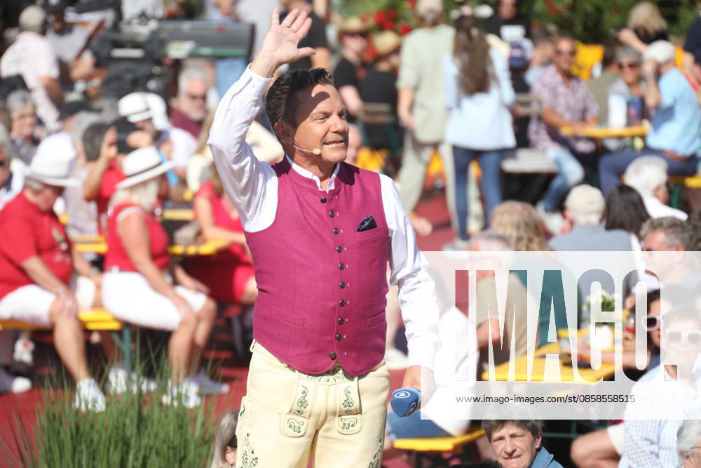 Stefan Mross in der ARD TV-Show Immer wieder sonntags im Europa-Park. Rust
