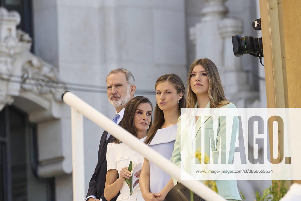 Pope Leo XIV presides at Holy Mass and a Eucharistic procession for Corpus Christi Day in Madrid King Felipe VI, Queen Letizia, Princess Leonor and Infanta Sofia attend the Mass for the feast of Corpus Christi presided over by Pope Leo XIV, in the Plaza de Cibeles, in the Plaza de Cibeles, on June 7, 2026, in Madrid Spain Pope Leo XIV officiates the Solemnity of Corpus Christi in Madrid with a Mass and subsequent Eucharistic procession around the capital The ceremony brings together high civil and religious authorities, as well as numerous faithful who follow the route of the Blessed Sacrament King Felipe VI, Queen Letizia, Princess Leonor and Infanta Sofia attend the event 07 JUNE 2026 PAPAL VISIT Jesús Hellí Madrid Madrid Spain