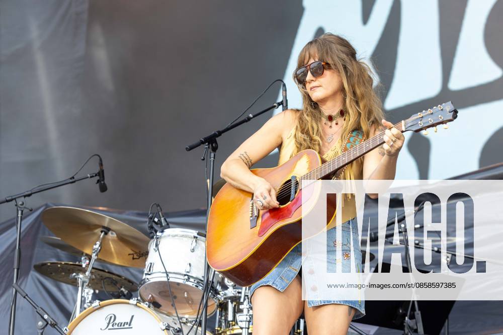 Lexington, Kentucky, U.S: Musician MARGO PRICE during Railbird Music Festival in Lexington, Kentucky Lexington U.S - ZUMAs135 20260607_zap_s135_100