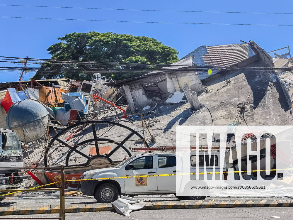 (260608) -- GENERAL SANTOS CITY, June 8, 2026 -- This photo taken on June 8, 2026 shows a damaged building after a 7.8 magnitude earthquake, in General Santos City, the Philippines. Fifteen people were reported dead and at least 134 others injured after a magnitude 7.8 earthquake struck Sarangani province in the southern Philippines Monday morning, authorities said. (SpotNews) PHILIPPINES-GENERAL SANTOS CITY-EARTHQUAKE-AFTERMATH ROUELLExUMALI