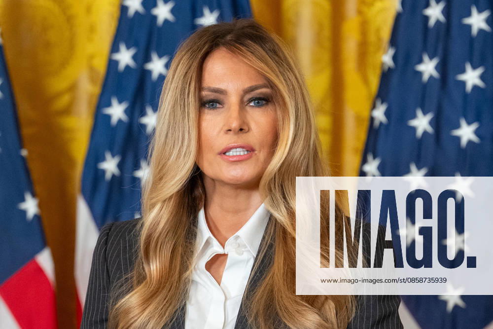 First Lady Melania Trump honors Americaâ€⠢s next generation of leading artificial intelligence innovators during the Presidential AI Challenge Awards Ceremony in Washington, D.C., on June 9, 2026. The event recognized outstanding student achievement and innovation in artificial intelligence. Washington United States - ZUMAl312 20260609_znp_l312_014