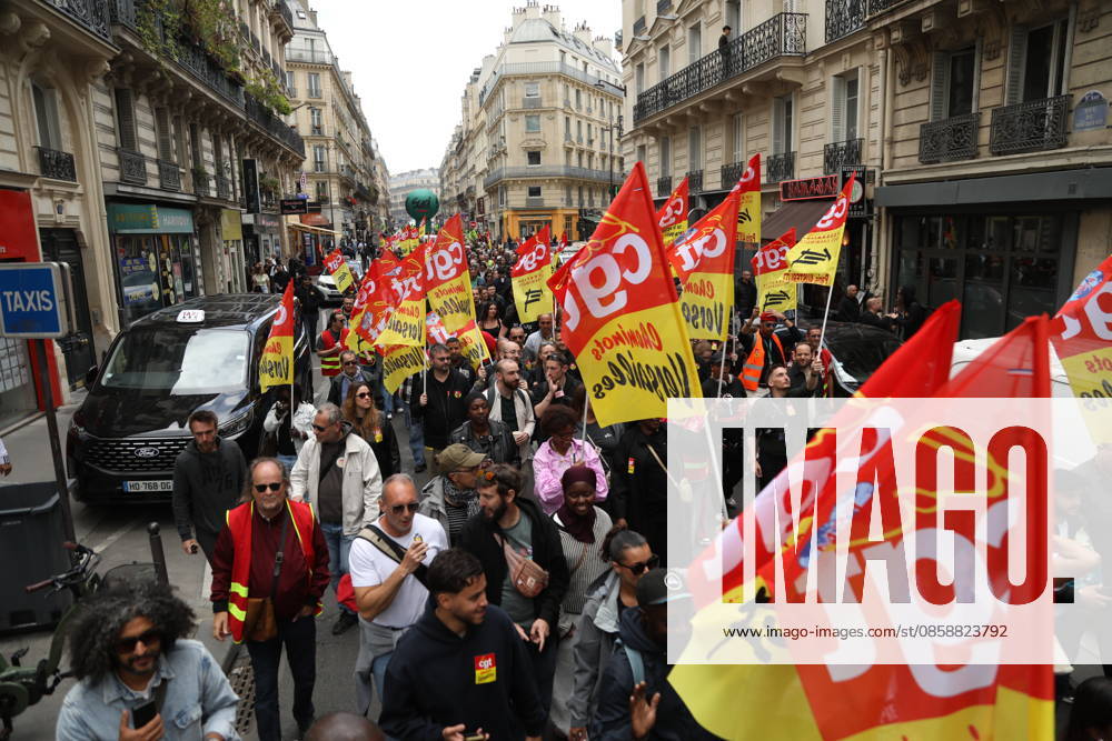 SNCF workers take part in a demonstration during a national strike in Paris PARIS, FRANCE - JUNE 10: SNCF workers take part in a demonstration during a national strike in Paris, France on June 10, 2026. Railway unions called for the action to protest against company reorganizations and working conditions. Mohamad Salaheldin Abdelghani Alsayed Anadolu Paris France. Editorial use only. Please get in touch for any other usage.