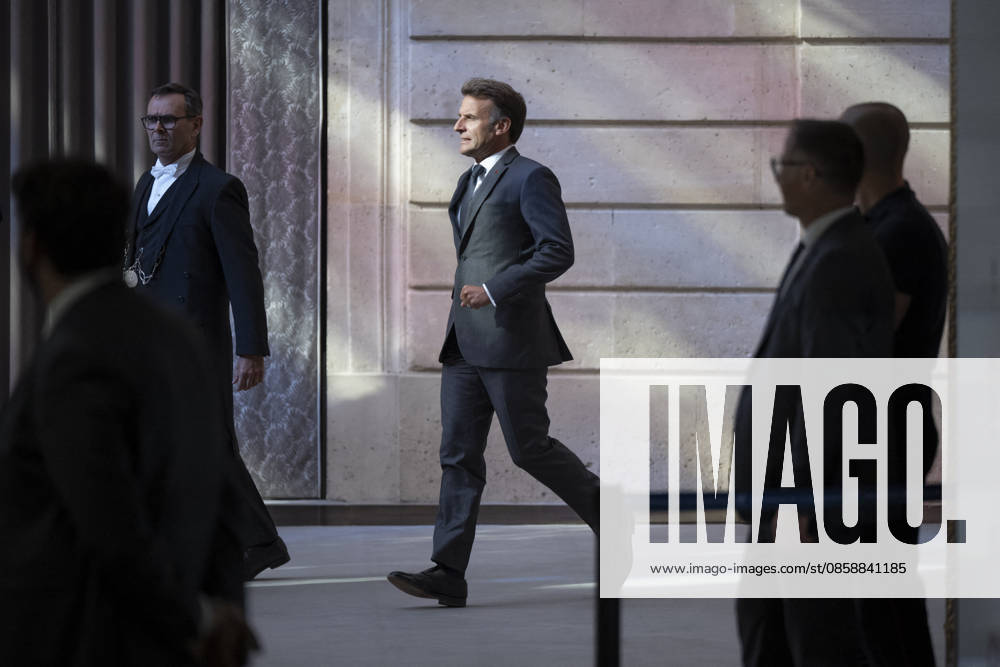 Emmanuel Macron at a meeting with the G7 Engament Groups - Paris French President Emmanuel Macron arrives for a meeting with the G7 Engament Groups at the Elysee Palace, French Presidential Palace, in Paris, on June 10, 2026. Photo by Eliot Blondet ABACAPRESS.COM Paris France France
