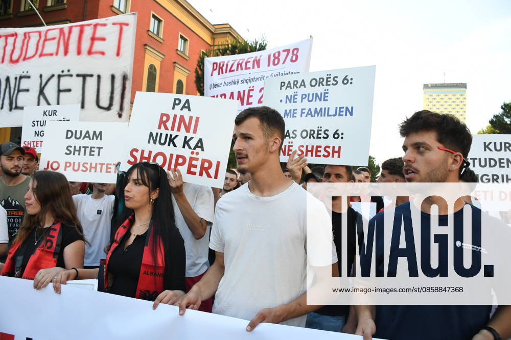 Protests against the Vlora tourism project continue in Albania TIRANA, ALBANIA - JUNE 10: People stage a protest against a planned tourism project in the Zvernec area of Avlonya (Vlora) as they gather at Skanderbeg Square in Tirana, Albania on June 10, 2026. Olsi Shehu Anadolu Tirana Albania. Editorial use only. Please get in touch for any other usage.
