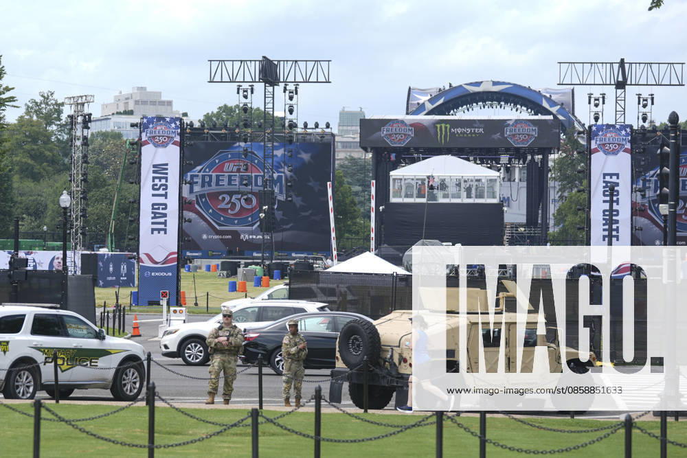 White House readies for UFC event as 250th anniversary celebrations approach WASHINGTON DC, UNITED STATES - JUNE 10: Security forces take security measures as preparations continue on the South Lawn of the White House ahead of the Ultimate Fighting Championship (UFC) Freedom 250 event, part of the America 250 celebrations, in Washington, D.C., United States on June 10, 2026. The event, scheduled for June 14, coincides with Flag Day and U.S. President Donald Trump s 80th birthday and has been described by the White House as a once-in-a-generation celebration of the American fighting spirit. Mehmet Eser Anadolu Washington United States. Editorial use only. Please get in touch for any other usage.
