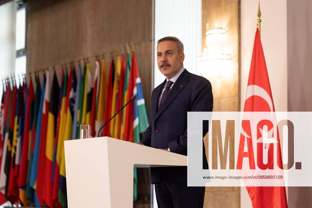 Turkish Foreign Minister Hakan Fidan in Sofia SOFIA, BULGARIA - JUNE 11: Turkish Foreign Minister Hakan Fidan and Bulgarian Foreign Minister Velislava Petrova-Chamova (not seen) hold a press conference following their meeting in Sofia, Bulgaria on June 11, 2026. Murat Gok Anadolu Sofia Bulgaria. Editorial use only. Please get in touch for any other usage.