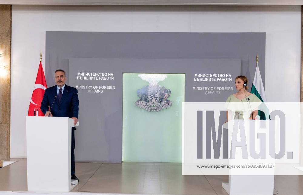 Turkish Foreign Minister Hakan Fidan in Sofia SOFIA, BULGARIA - JUNE 11: Turkish Foreign Minister Hakan Fidan (L) and Bulgarian Foreign Minister Velislava Petrova-Chamova (R) hold a press conference following their meeting in Sofia, Bulgaria on June 11, 2026. Murat Gok Anadolu Sofia Bulgaria. Editorial use only. Please get in touch for any other usage.