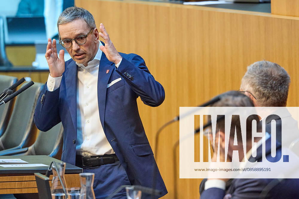 - Wien 11.06.2026 - Debatte Budget Österreichisches Parlament - Der Nationalrat trat heute im Hohen Haus zu einer regluären Nationalratssitzung zusammen. Haupthema war die gestrige Budgetrede des Finanzministers und die Debatte darüber. PHOTO: Finanzminister Markus Marterbauer (SPÖ) auf der Regierungsbank. FPÖ-Bundesparteiobmann Herbert Kickl (L) am Rednerpult. Vienna (AUSTRIA) - Austrian Parliament National Council session - The National Council met today in Parliament for a regular National Council session. The topic of the plenary session was the Budget Speech by the Austrian Minister of Finance. Budget, Finanzen, Staatsfinanzen, Geld, Steuern, Ausgaben, Einnahmen, Regierung, echtes Dopelbudet 2027 28 , 2028, Schulden, Nationa