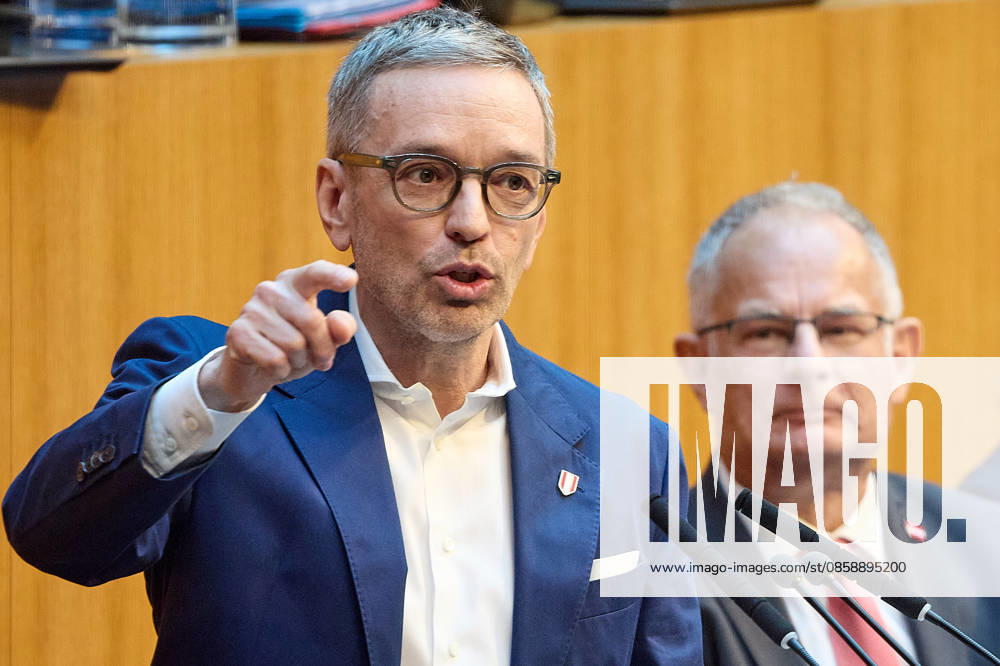 - Wien 11.06.2026 - Debatte Budget Österreichisches Parlament - Der Nationalrat trat heute im Hohen Haus zu einer regluären Nationalratssitzung zusammen. Haupthema war die gestrige Budgetrede des Finanzministers und die Debatte darüber. PHOTO: Finanzminister Markus Marterbauer (SPÖ) auf der Regierungsbank. FPÖ-Bundesparteiobmann Herbert Kickl (L) am Rednerpult. Vienna (AUSTRIA) - Austrian Parliament National Council session - The National Council met today in Parliament for a regular National Council session. The topic of the plenary session was the Budget Speech by the Austrian Minister of Finance. Budget, Finanzen, Staatsfinanzen, Geld, Steuern, Ausgaben, Einnahmen, Regierung, echtes Dopelbudet 2027 28 , 2028, Schulden, Nationa
