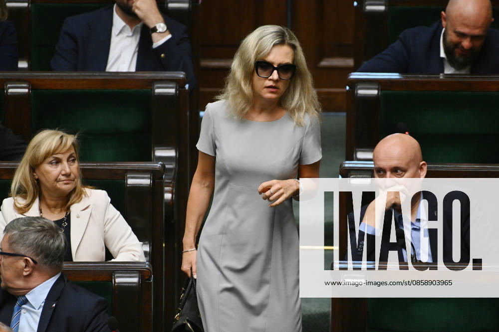 WARSZAWA SEJM RP Warsaw 10 06 2026 59th session of the Sejm of the 10th term - Polish Parliament DEBATA I GLOSOWANIE NAD WOTUM NIEUFNOSCI DLA MINISTRA MSWIA MARCINA KIERWINSKIEGO DEBATE AND VOTE ON THE NO-CONFIDENCE MOTION FOR THE MINISTER OF THE INTERIOR MARCIN KIERWINSKI N Z MALGORZATA WASSERMANN FOT DAMIAN BURZYKOWSKI NEWSPIX.PL NEWSPIX.PL --- newspix.pl