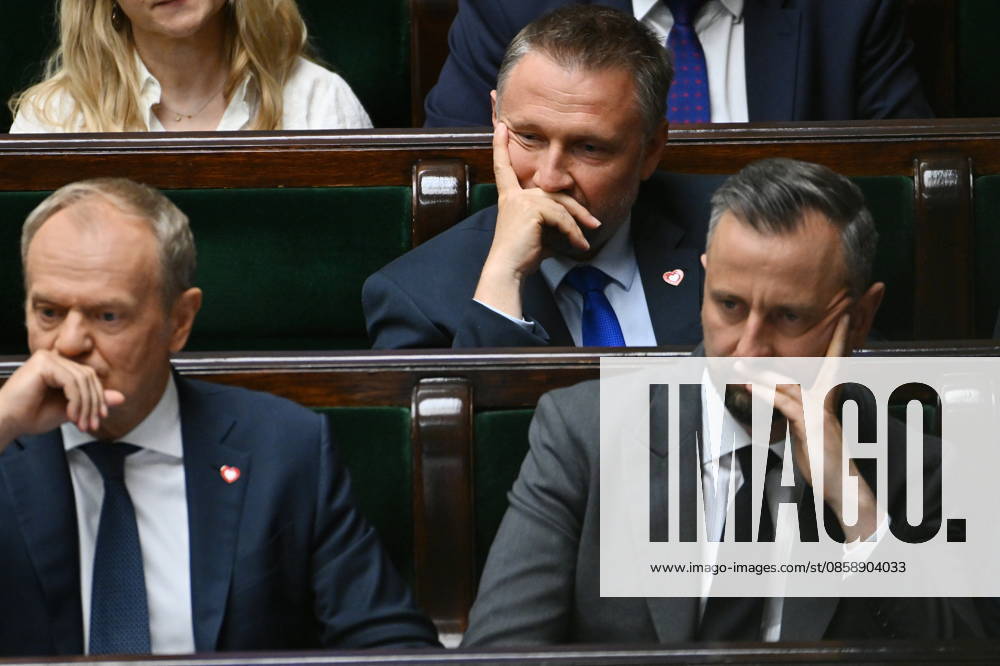 WARSZAWA SEJM RP Warsaw 10 06 2026 59th session of the Sejm of the 10th term - Polish Parliament DEBATA I GLOSOWANIE NAD WOTUM NIEUFNOSCI DLA MINISTRA MSWIA MARCINA KIERWINSKIEGO DEBATE AND VOTE ON THE NO-CONFIDENCE MOTION FOR THE MINISTER OF THE INTERIOR MARCIN KIERWINSKI N Z DONALD TUSK WLADYSLAW KOSINIAK KAMYSZ MARCIN KIERWINSKI RZAD FOT DAMIAN BURZYKOWSKI NEWSPIX.PL NEWSPIX.PL --- newspix.pl