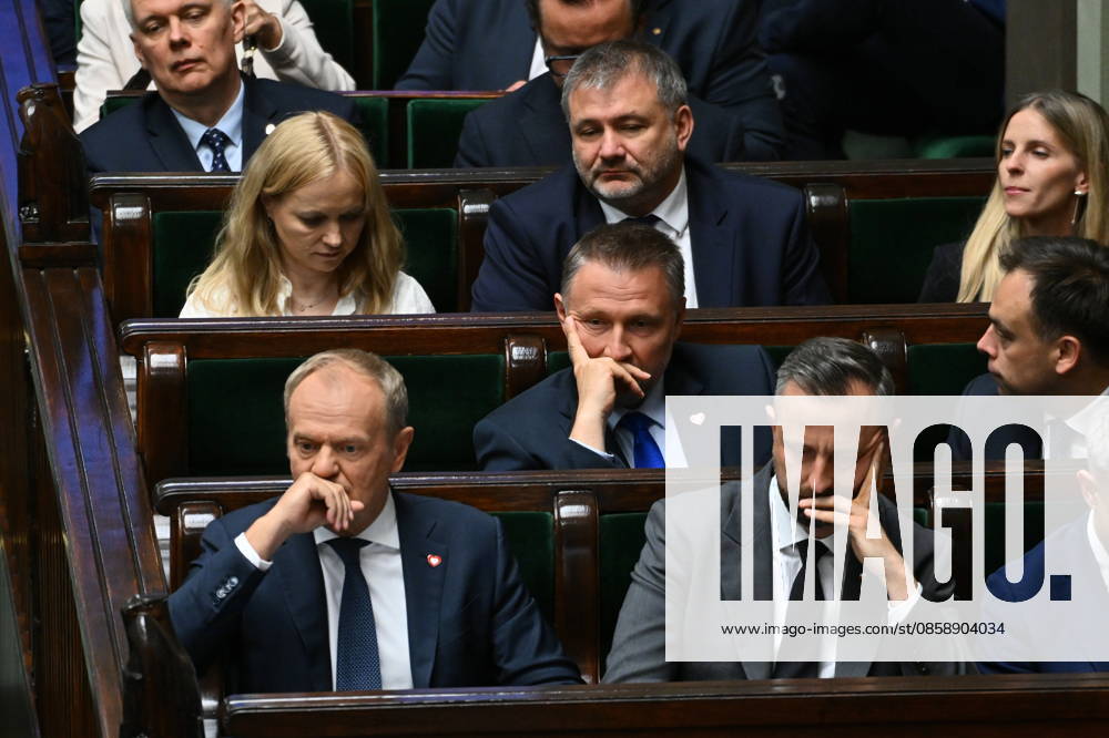 WARSZAWA SEJM RP Warsaw 10 06 2026 59th session of the Sejm of the 10th term - Polish Parliament DEBATA I GLOSOWANIE NAD WOTUM NIEUFNOSCI DLA MINISTRA MSWIA MARCINA KIERWINSKIEGO DEBATE AND VOTE ON THE NO-CONFIDENCE MOTION FOR THE MINISTER OF THE INTERIOR MARCIN KIERWINSKI N Z DONALD TUSK WLADYSLAW KOSINIAK KAMYSZ MARCIN KIERWINSKI RZAD FOT DAMIAN BURZYKOWSKI NEWSPIX.PL NEWSPIX.PL --- newspix.pl