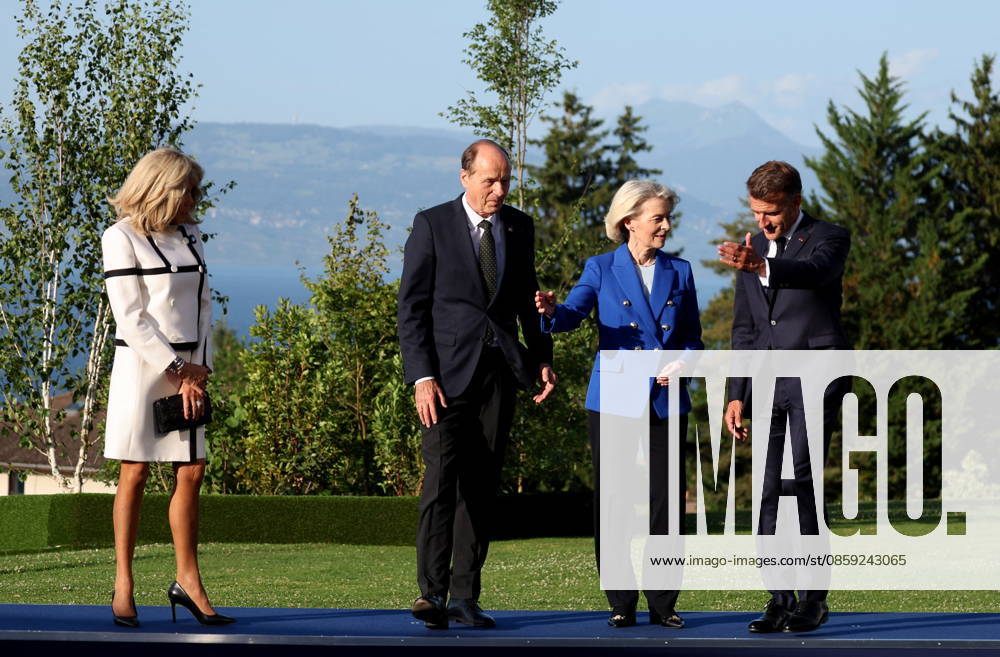 Ursula von der Leyen, President of the European Commission, her husband Heiko, Brigitte Macron, President Emmanuel Macron Arrival of thestate and government for a working dinner Responding together to major international challenges on the sidelines of the G7 summit in Évian-les-Bains on June 15, 2026 Dominique Jacovides Bestimage Arrival of the G7 heads of state and government for a working dinner Responding together to major international challenges on the sidelines of the G7 summit in Évian-les-Bains on June 15, 2026, Évian, France,detected_source_language