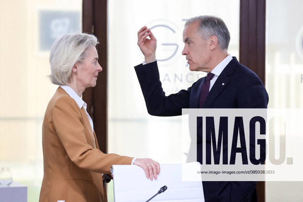 Ursula von der Leyen, President of the European Commission, Mark Carney, Prime Minister of Canada, during a meeting with the President of Ukraine at the G7 summit in Evian on June 16, 2026 Dominique Jacovides Bestimage Meeting with the President of Ukraine during the G7 summit in Evian on June 16, 2026 Evian, France,detected_source_language