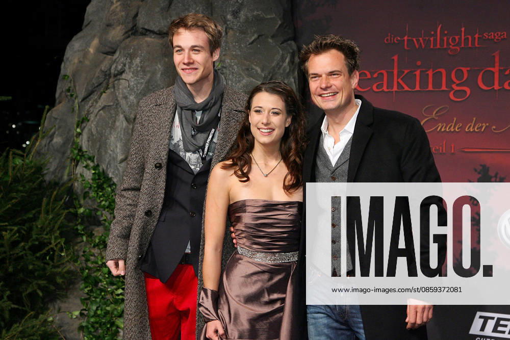 Max Felder, Annina Braunmiller und Johannes Raspe - Premiere: The Twilight Saga: Breaking Dawn Part 1 - Biss zum Ende der Nacht , November 18, 2011 in Berlin