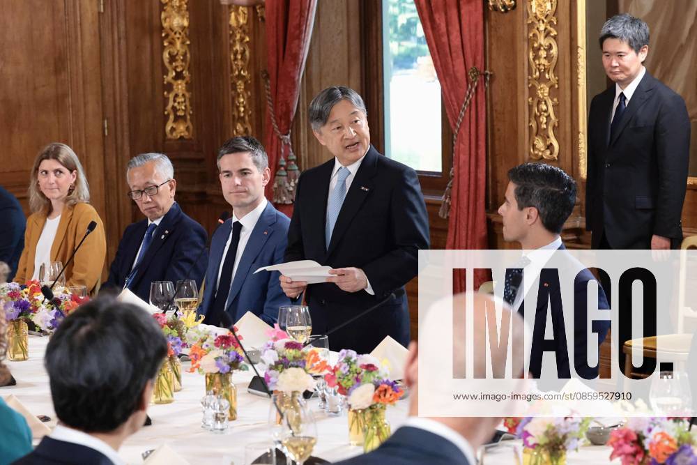 Japan s emperor in The Hague Emperor Naruhito of Japan (standing) delivers a speech during the luncheon hosted by Dutch Prime Minister Rob Jetten (R, sitting) at the Mauritshuis in The Hague, the Netherlands, on June 18, 2026, during the emperor s state visit. A14AA0005619439P