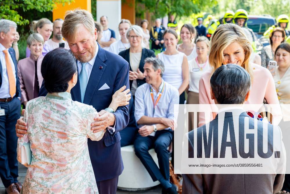 UTRECHT, The Netherlands, 2026-06-19 12:42:17 UTRECHT, 19-06-2026, Princess Maxima Center At the invitation of King Willem-Alexander and Queen Maxima, Emperor Naruhito of Japan is paying a state visit to the Netherlands. Emperor Naruhito is accompanied by Her Majesty Empress Masako. The state visit is a confirmation of the close and historic relationship between Japan and the Netherlands. The countries share 426 years of bilateral relations. PHOTO: NLBeeld POOL Mischa Schoemaker In the photo: Emperor Naruhito and Empress Masako. King Willem-Alexander and Queen Maxima visit the Princess Maxima Center for Pediatric Oncology in Utrecht. After a welcome by children, their parents, and hospital staff, the group visits the research wing. Cr