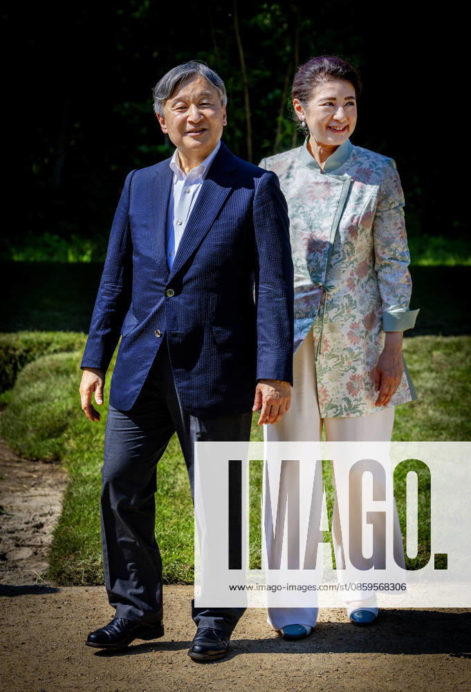 Amsterdam Emperor Naruhito of Japan and Empress Masako planting a cherry tree in the Blossom Park in the Amsterdam Forest on the 3rd and last day of the 3 day statevisit to the Netherlands. Â
