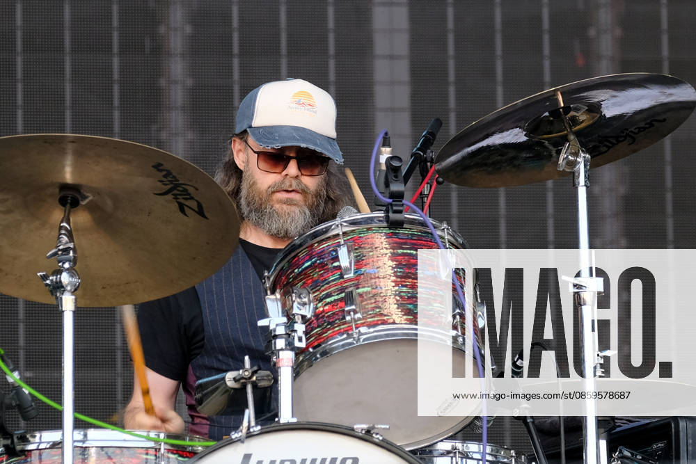 Rick McMurray drummer and percussionist with Northern Irish rock band Ash, performing live on stage at the Isle of Wight. The current line up consists of Tim Wheeler lead vocals, guitar, keyboard..Mark Hamilton bass synth and Rick McMurray drum, percussion Newport United Kingdom - ZUMAs197 20260619_aab_s197_015