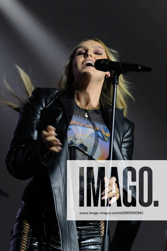Perrie performs at the Isle of Wight festival in Newport, UK - 19 Jun 2026 English singer songwriter Perrie Louise Edwards known professionally as Perrie performing live on stage at the Isle of Wight festival. Her music career began when she auditioned for The X Factor UK, and joined the line up for Little Mix. She launched her career as a solo artist in 2024 Newport United Kingdom
