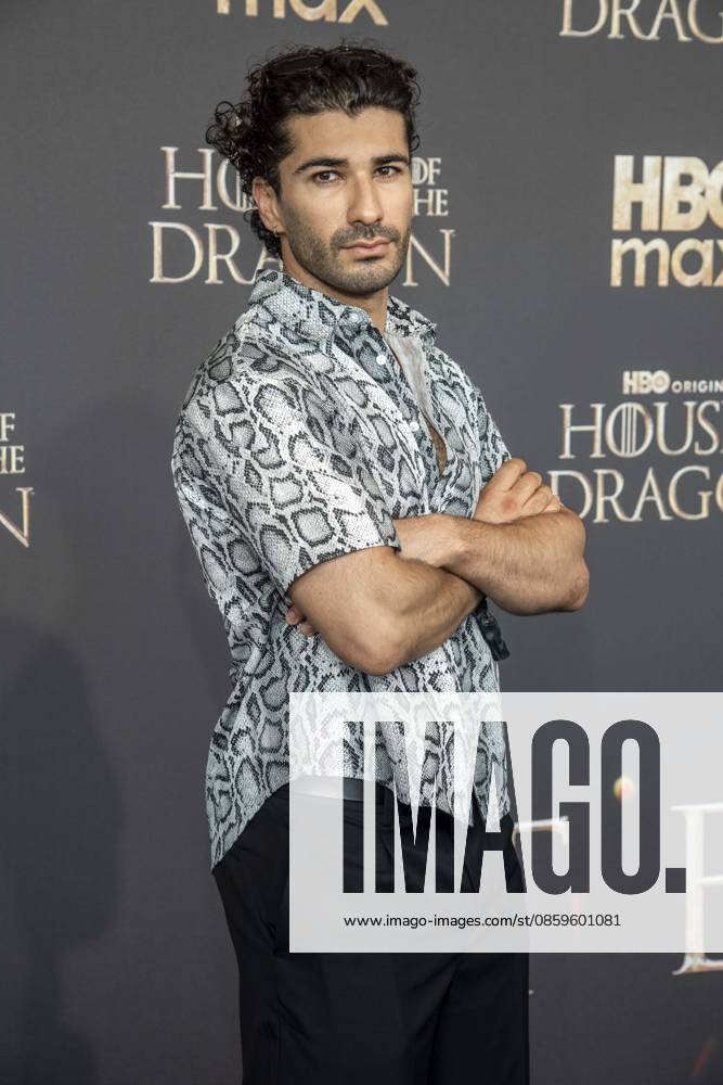 ABB HBO- Mohamed Kanj Khamis zu Gast auf dem schwarzen Teppich bei der Deutschland Premiere zur dritten Staffel der HBO Original Serie House of the Dragon im Kino International am 19.06.2026 in Berlin Berlin Deutschland