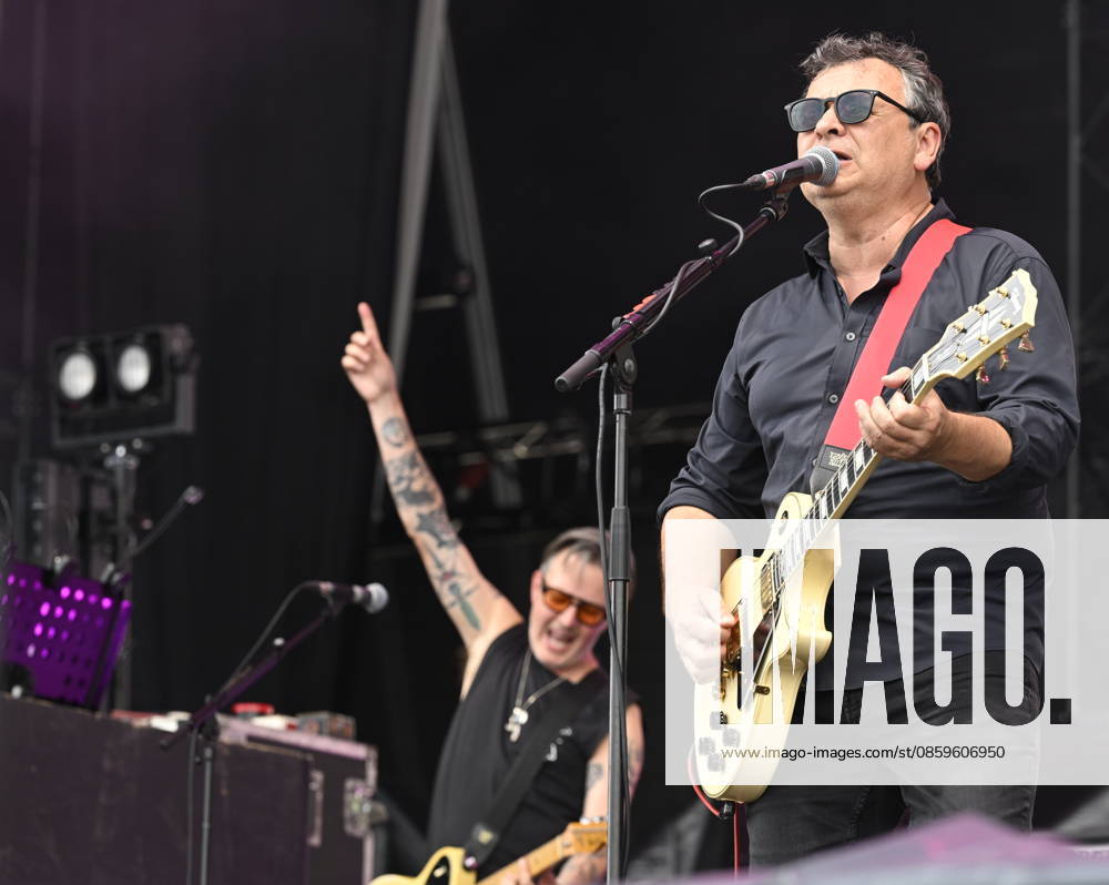 Singer and guitarist James Dean Bradfield of Manic Street Preachers performs during the music festival Metronome Prague, on June 20, 2026, in Prague, Czech Republic. (CTKxPhoto MichalxKrumphanzl) CTKPhotoP2026062004655 CTKPhotoP2026062004655