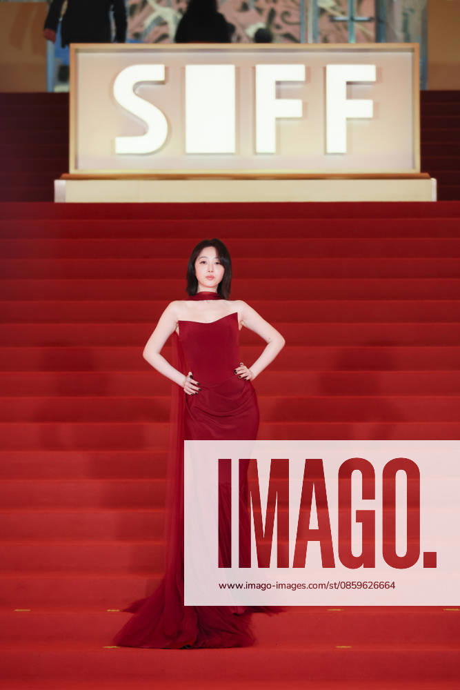Actress Jiang Mengjie arrives at the red carpet of the closing ceremony for the 28th Shanghai International Film Festival on June 20, 2026 in Shanghai, China.