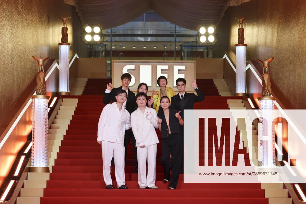 Actor Yin Fang and actress Li Xueqin arrive at the red carpet of the closing ceremony for the 28th Shanghai International Film Festival on June 20, 2026 in Shanghai, China.