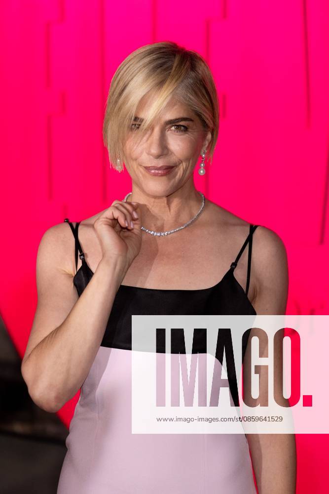 Selma Blair at arrivals for ELLE WORLD Grand Opening, Hall des Lumieres, New York, NY, June 20, 2026. Photo By: Ryan Billings Everett Collection ELLE WORLD Grand Opening PUBLICATIONXNOTxINxCANxCHNxFRAxITAxJPNxNORxPOLxRUSxESPxUKxUSA