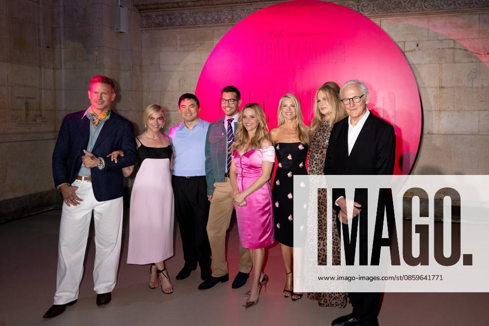 Mathew Davis, Selma Blair, Bowan Yang, Matt Rogers, Reese Witherspoon, Ali Carter, Jennifer Coolidge, Victor Garber at arrivals for ELLE WORLD Grand Opening, Hall des Lumieres, New York, NY, June 20, 2026. Photo By: Ryan Billings Everett Collection ELLE WORLD Grand Opening PUBLICATIONXNOTxINxCANxCHNxFRAxITAxJPNxNORxPOLxRUSxESPxUKxUSA