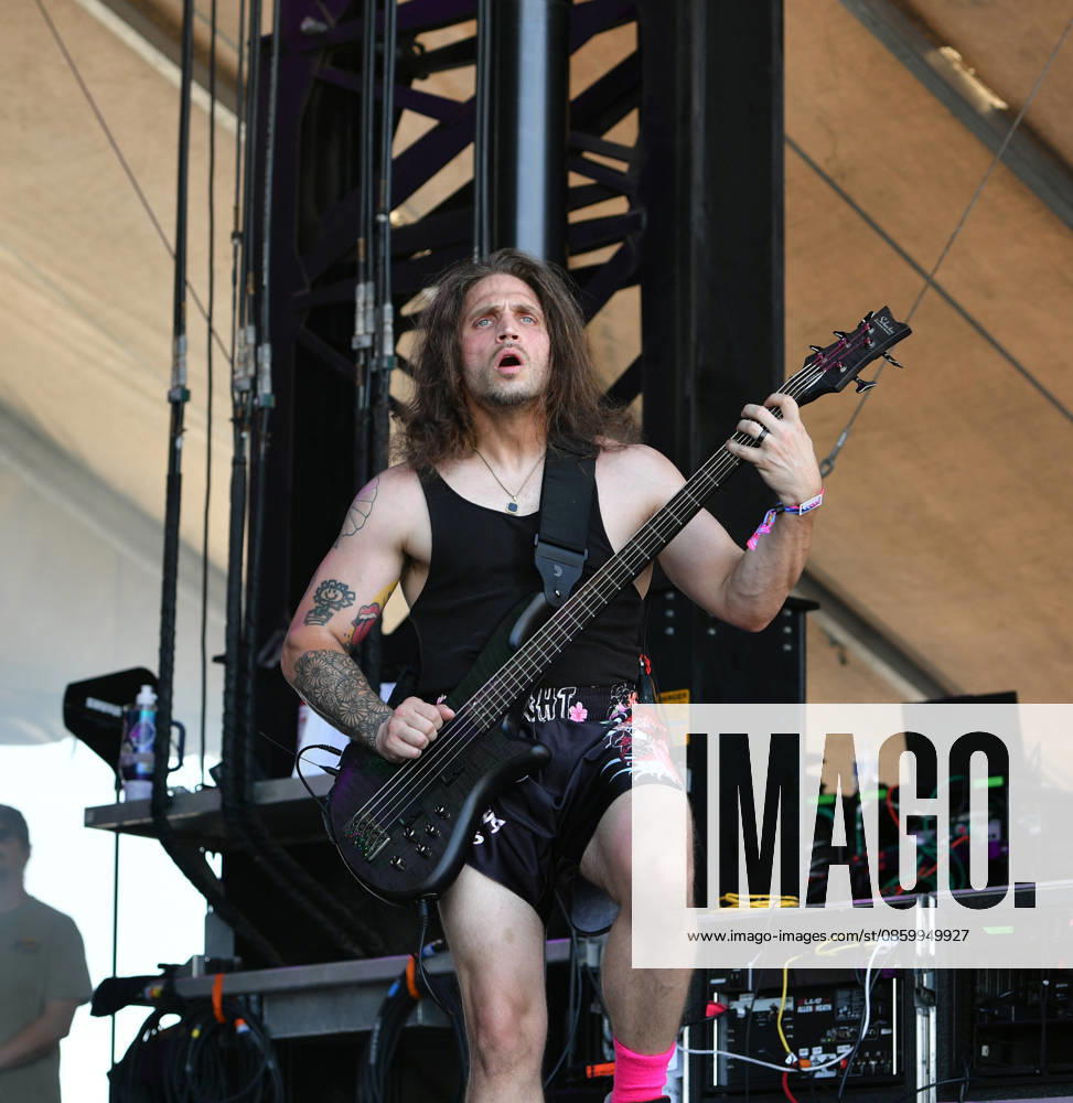 Point Break Music Festival 2026 brings SONS OF PARADISE member DONNY SILL to the oceanfront in Virginia Beach, Virginia on 21 June 2026. Photo Ã‚ 2026 Virginia Beach USA - ZUMAm90_ 20260621_zap_m90_020
