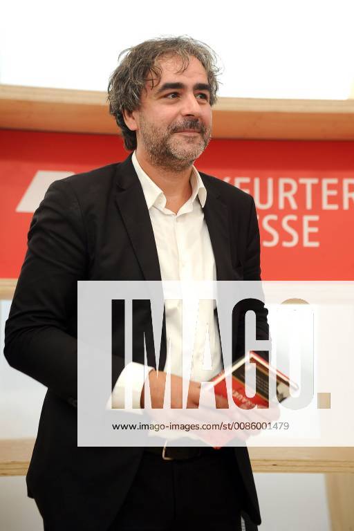 Frankfurter Buchmesse 2018. Journalist Deniz Yücel am 12.10.2018 auf der Frankfurter Buchmesse. 20181012MWI320
