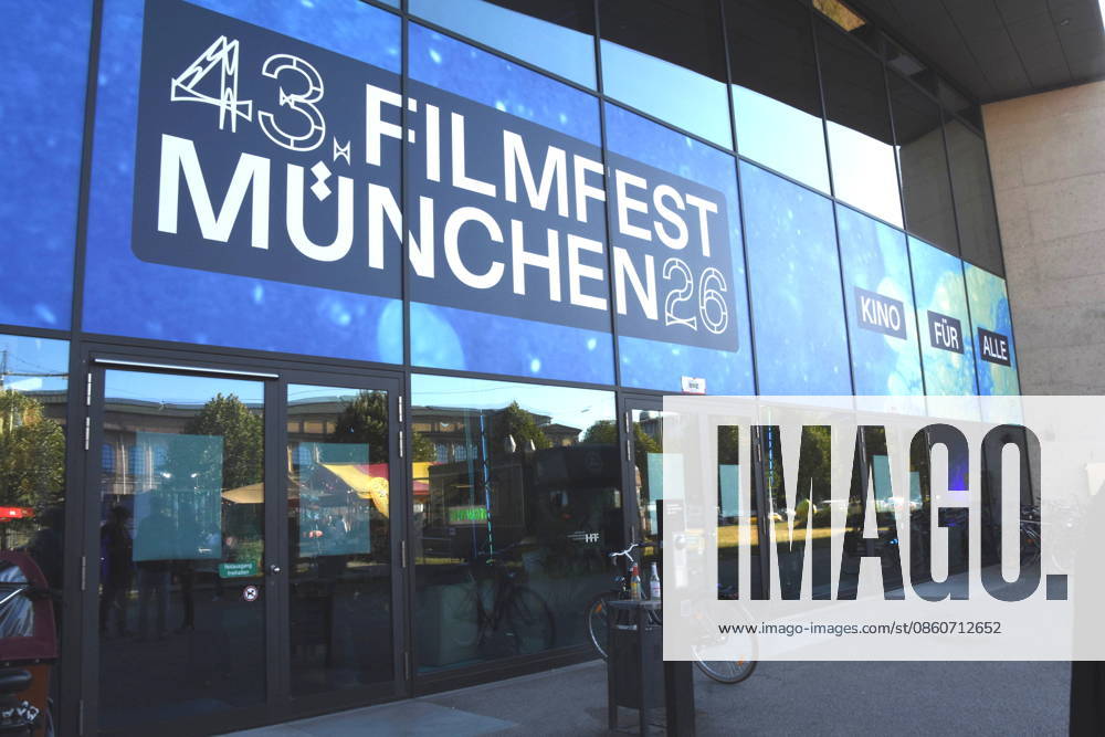 Eingang Muenchen 04.07.2026 Hochschule fuer Fernsehen und Film 43 Filmfest Muenchen Muenchen Foerderpreis Neues Deutsches Kino Bernd-Eichinger-Platz Foto Muenchen
