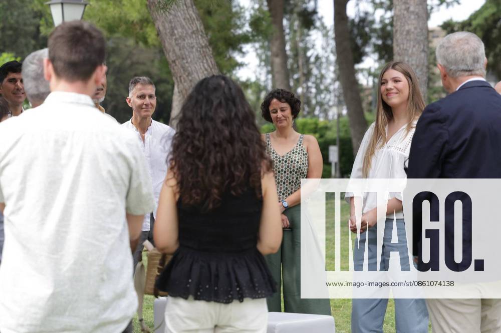 Infanta Sofia, accompanied by Princess Leonor, attends several sustainability workshops before presiding over the first edition of the Ibercaja Foundation s Leading Teachers grants in Zaragoza, Spain. July 8, 2026 La infanta Sofia, acompanada de la princesa Leonor, asiste a varios talleres sobre sostenibilidad antes de presidir la primera edición de las ayudas Docentes Referentes de la Fundación Ibercaja en Zaragoza, Espana. 08 de Julio de 2026 POOL Casa Real Cordon Press Cordon Press
