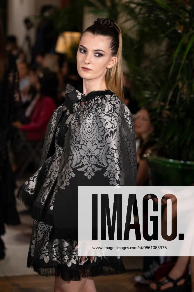 PFW - Franck Sorbier Runway A model walks the runway during the Franck Sorbier Haute Couture Fall Winter 2026 2027 show as part of Paris Fashion Week in Paris, France on July 08, 2026. Photo by Laurent Zabulon ABACAPRESS.COM
