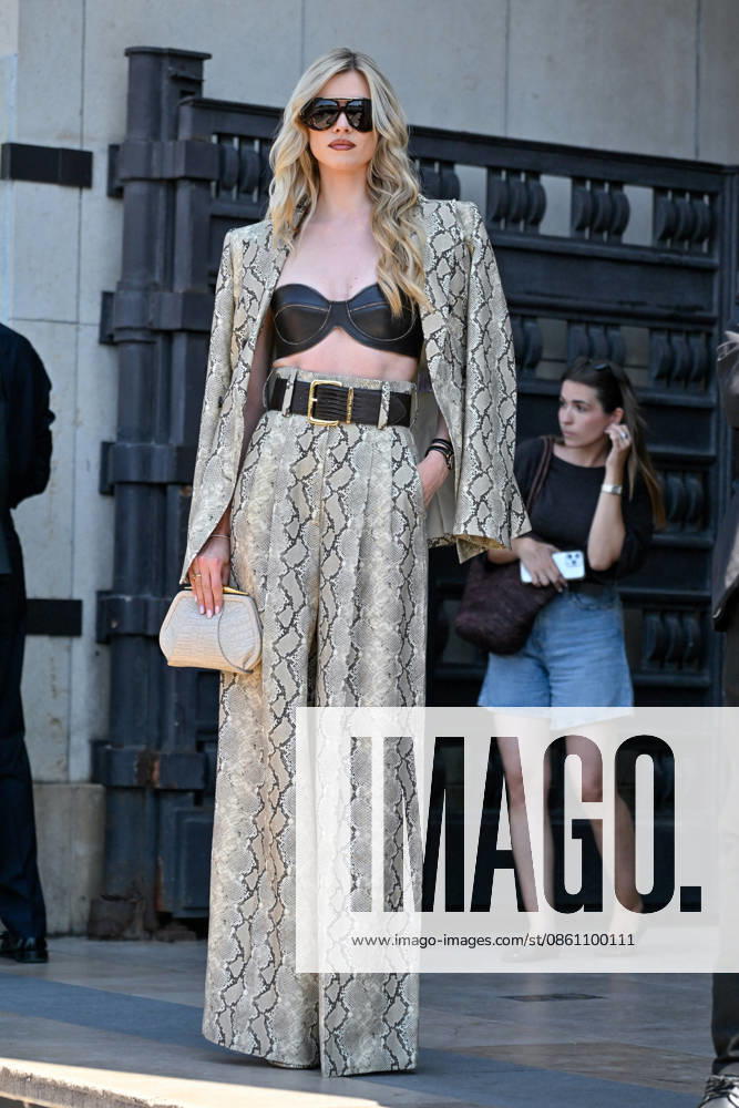 PFW Haute Couture Elie Saab Outside Arrivals JR Zita d Hauteville arriving at the Elie Saab show during Haute Couture Fashion Week in Paris, France, on 8 July 2026. Photo by Julien Reynaud APS-Medias ABACAPRESS.COM Paris France