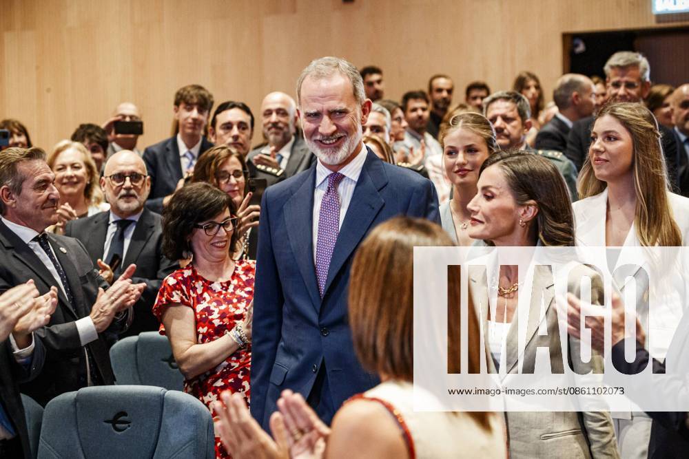Infanta Sofia, along with King Felipe and Queen Letizia and Princess Leonor, presided over the Leading Teachers event of the Ibercaja Foundation, where Infanta Sofia gave her first solo speech, in Zaragoza on Wednesday, July 8, 2026. La Infanta Sofia junto a los reyes Felipe y Letizia y la princesa Leonor presiden el evento Docentes Referentes de la Fundación Ibercaja, donde la infanta Sofia realiza su primer discurso en solitario, en Zaragoza el miércoles 8 de julio de 2026. 900 LOF Cordon Press Cordon Press