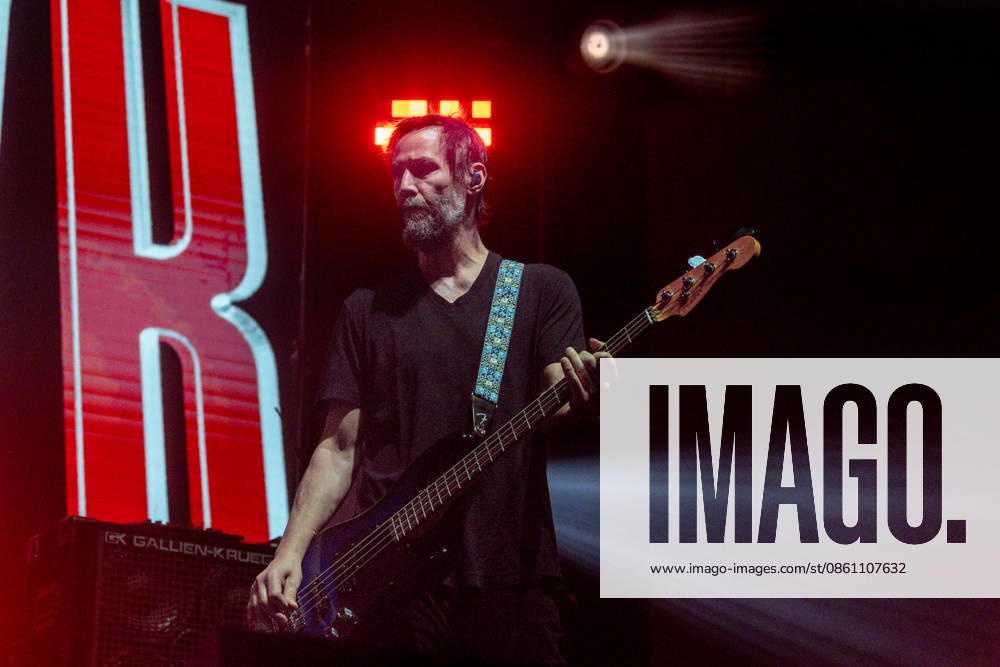 Dogstar Performs at Mad Cool 2026 The rock band Dogstar during their performance at Mad Cool 2026, at the Iberdrola Music venue, on July 8, 2026, in Madrid, Spain. Mad Cool celebrates its tenth anniversary and once again brings together some of the leading national and international artists on the music scene for several days. The festival features several outdoor stages, with a continuous lineup of concerts and audiovisual performances. JULY 8, 2026 Madrid, Spain