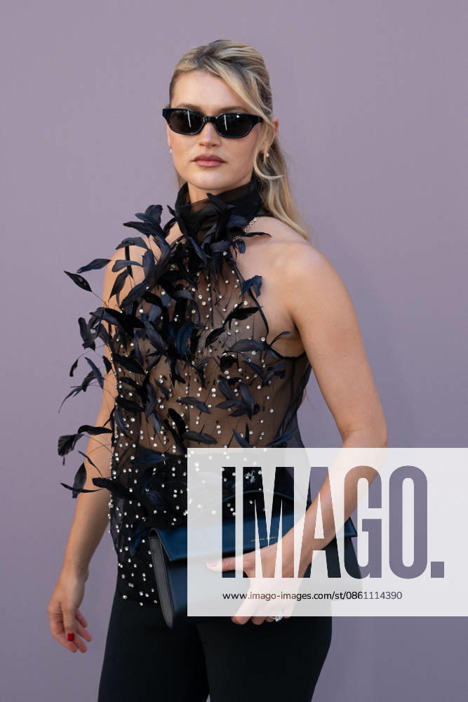 PFW - Zuhair Murad Photocall Chloe Lecarieux attending the Zuhair Murad Haute Couture Fall Winter 2026 2027 show as part of Paris Fashion Week in Paris, France on July 08, 2026. Photo by Laurent Zabulon ABACAPRESS.COM Paris